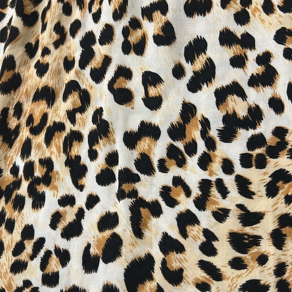 Savanna Jane Floral Embroidered Leopard Print Bell Sleeve Blouse Size Medium - Picture 5 of 15